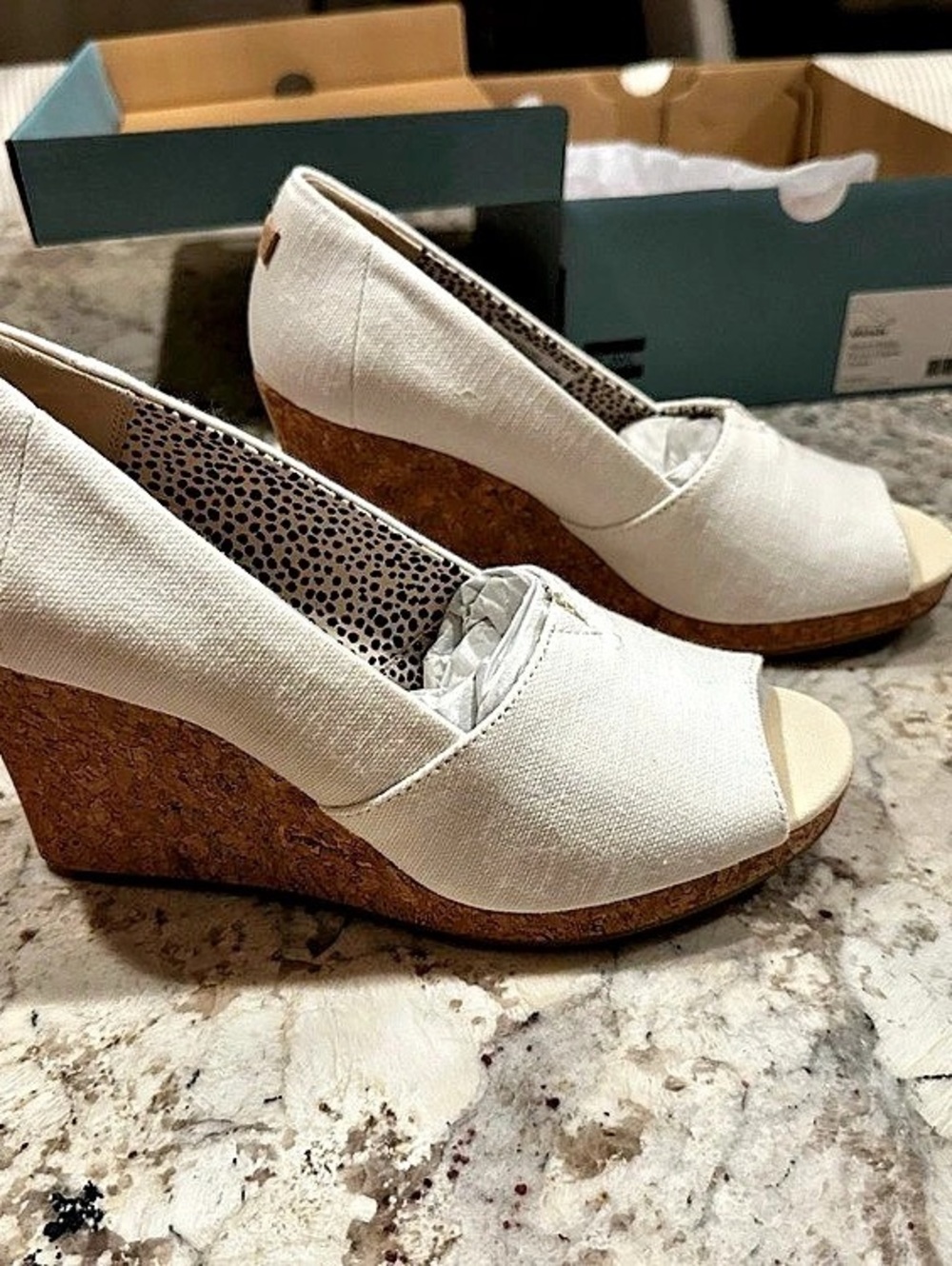 TOMS Majorca Cutout Peep Toe Cork Wedge Heel White US 7.5